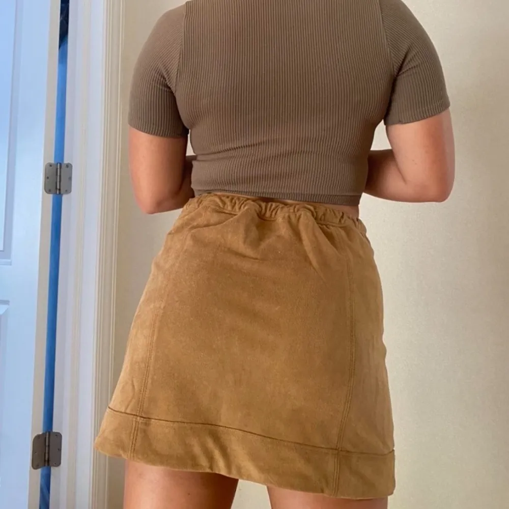 Abercrombie brown suede skirt - Image 3
