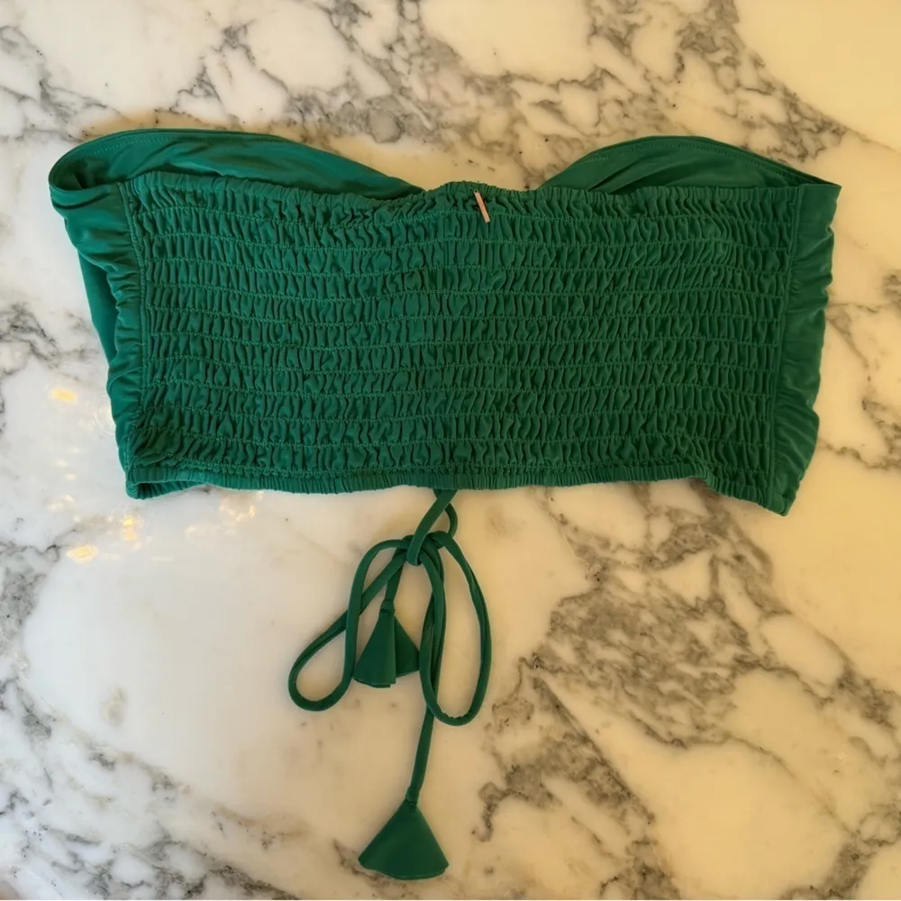 NWT Misa Los Angeles Thera Bandeau Ruched Crop Top Kelly Green, Sz Large - Image 5