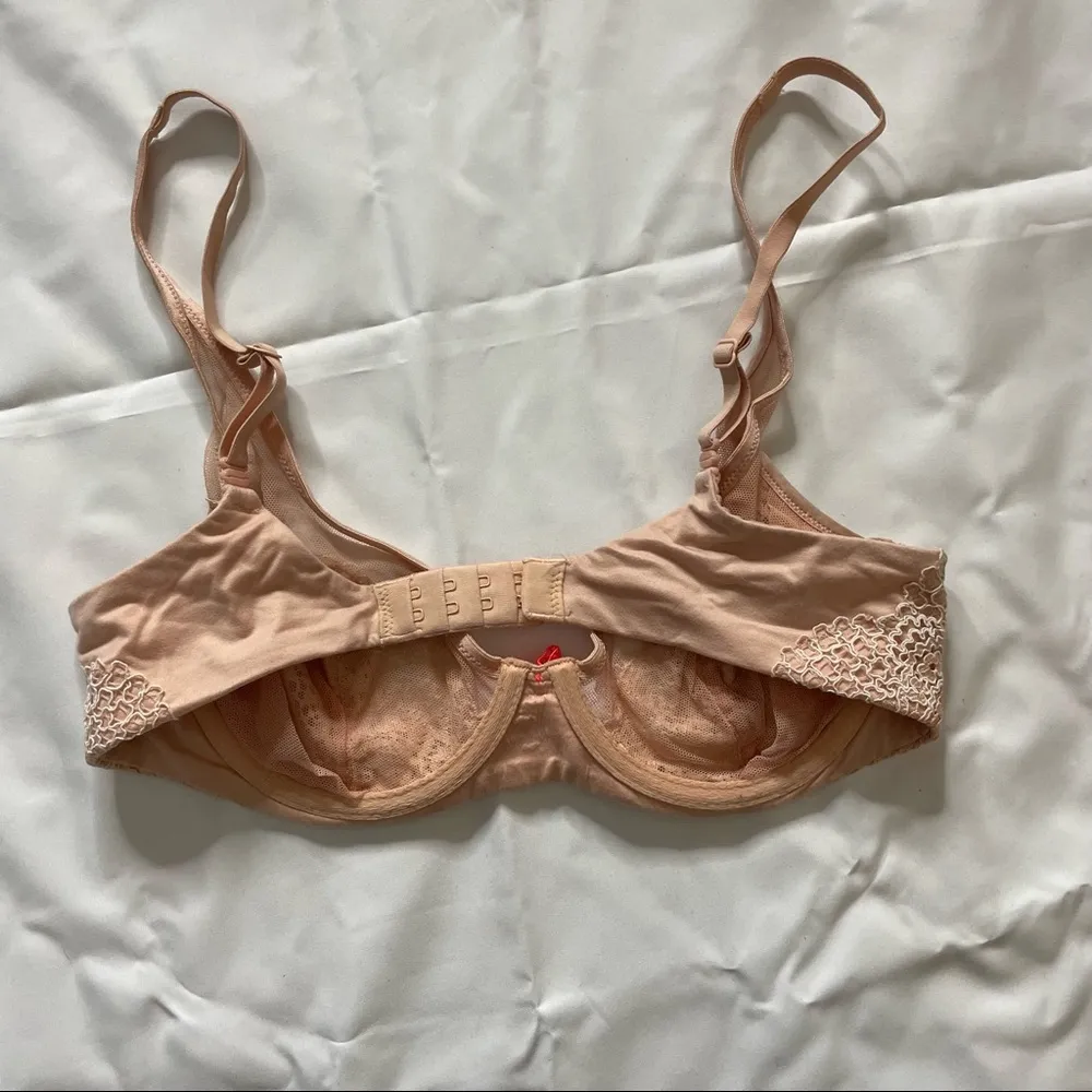 Victoria's Secret Unlined Demi Bra - Image 4