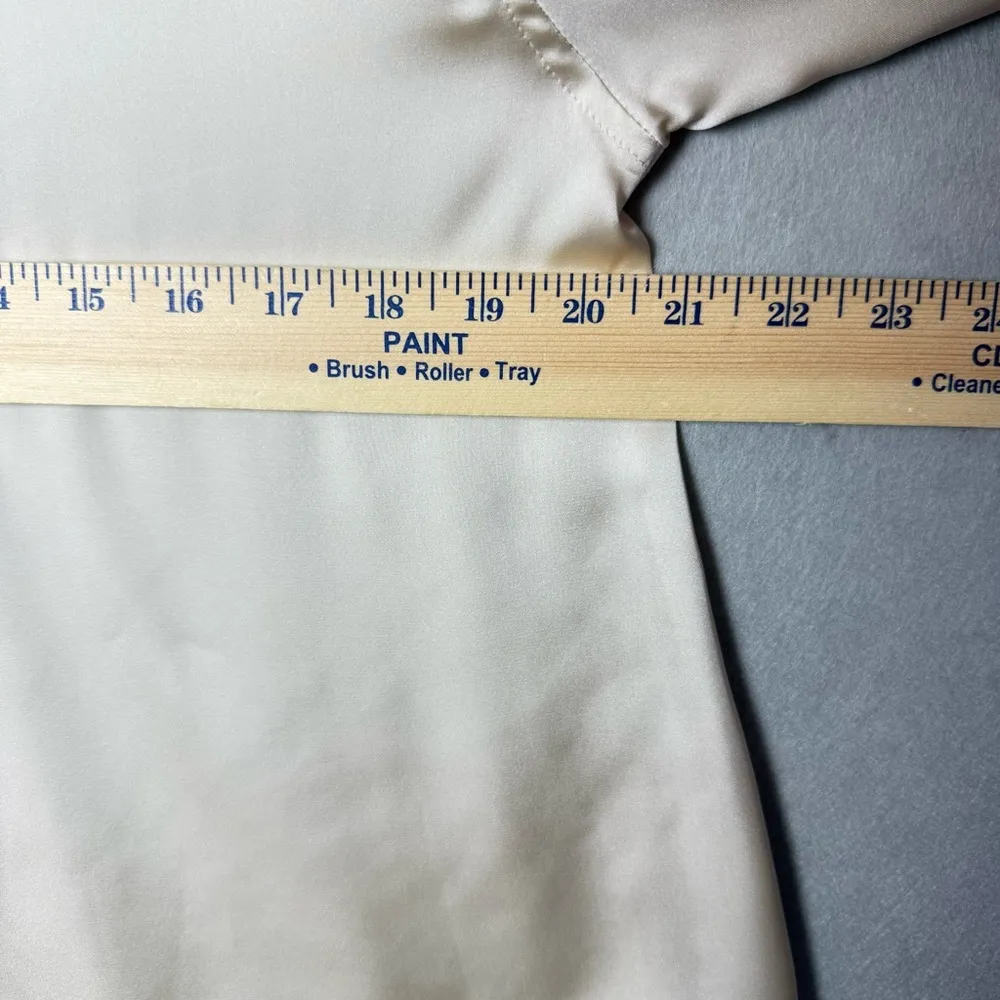 L’Academie Women’s The Michelle Ivory Blouse with Feather Cuffs size S - Image 10