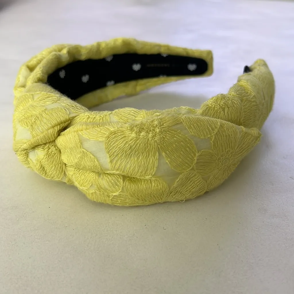Lele Sadoughi Yellow Veronica Brocade Eyelet Floral Headband (Rare) - Image 3