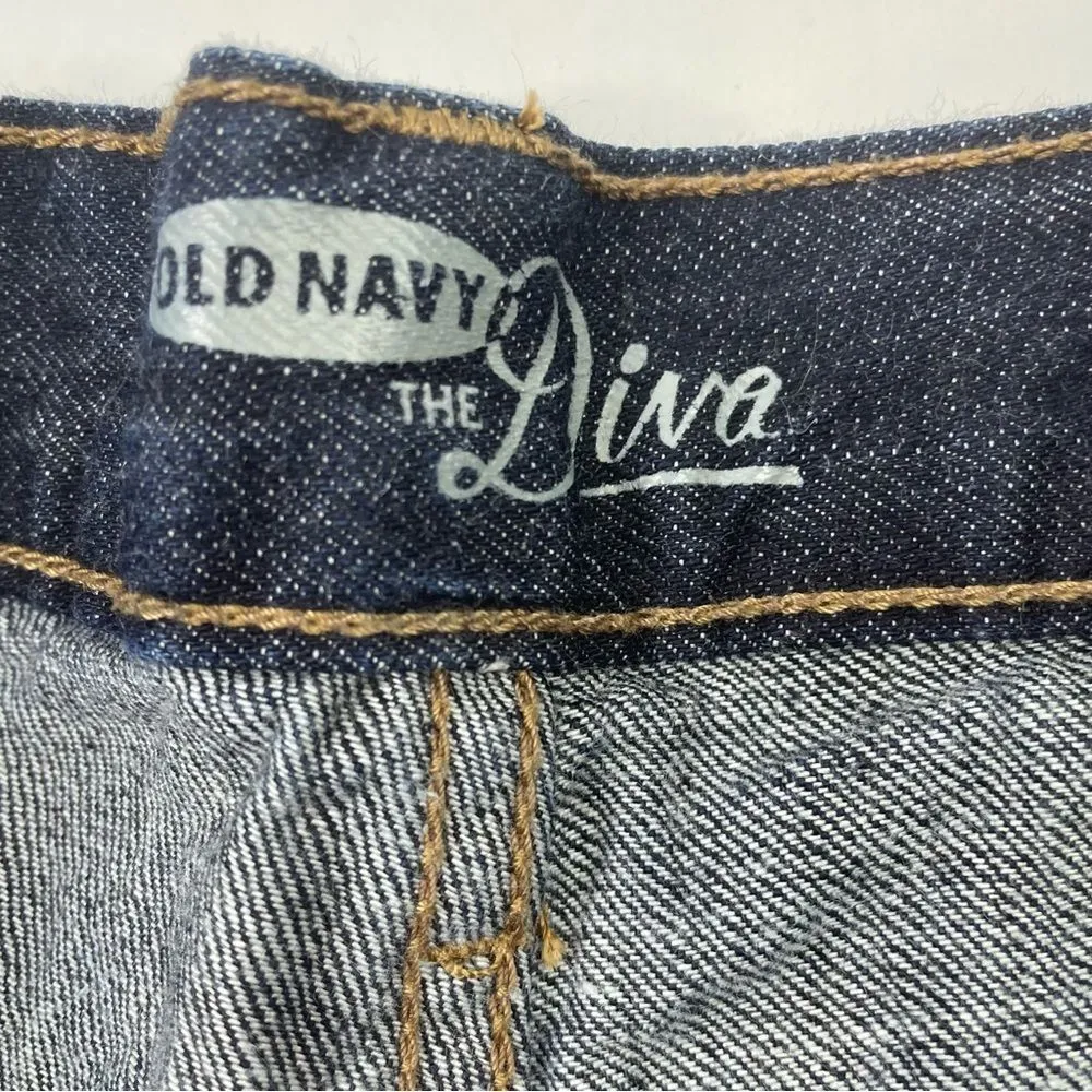 Old Navy The Diva Dark Wash Denim Shorts - Image 3