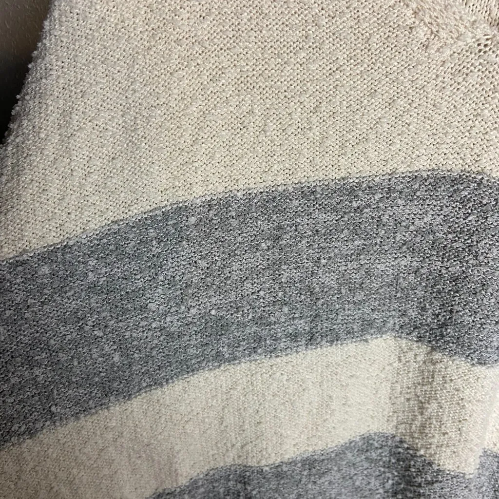 Knox Rose Size Xl Chunky Popcorn knit Striped Sweater Cream Gray V Neck Slouchy - Image 2