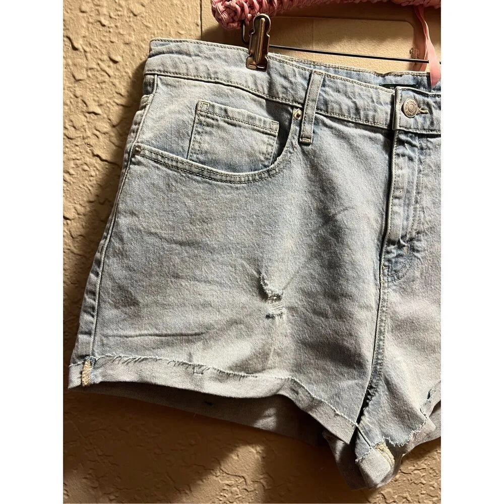 Wild Fable High-Rise Rolled Cuff Jean Shorts Woman’s Size 17 NEW - Image 3