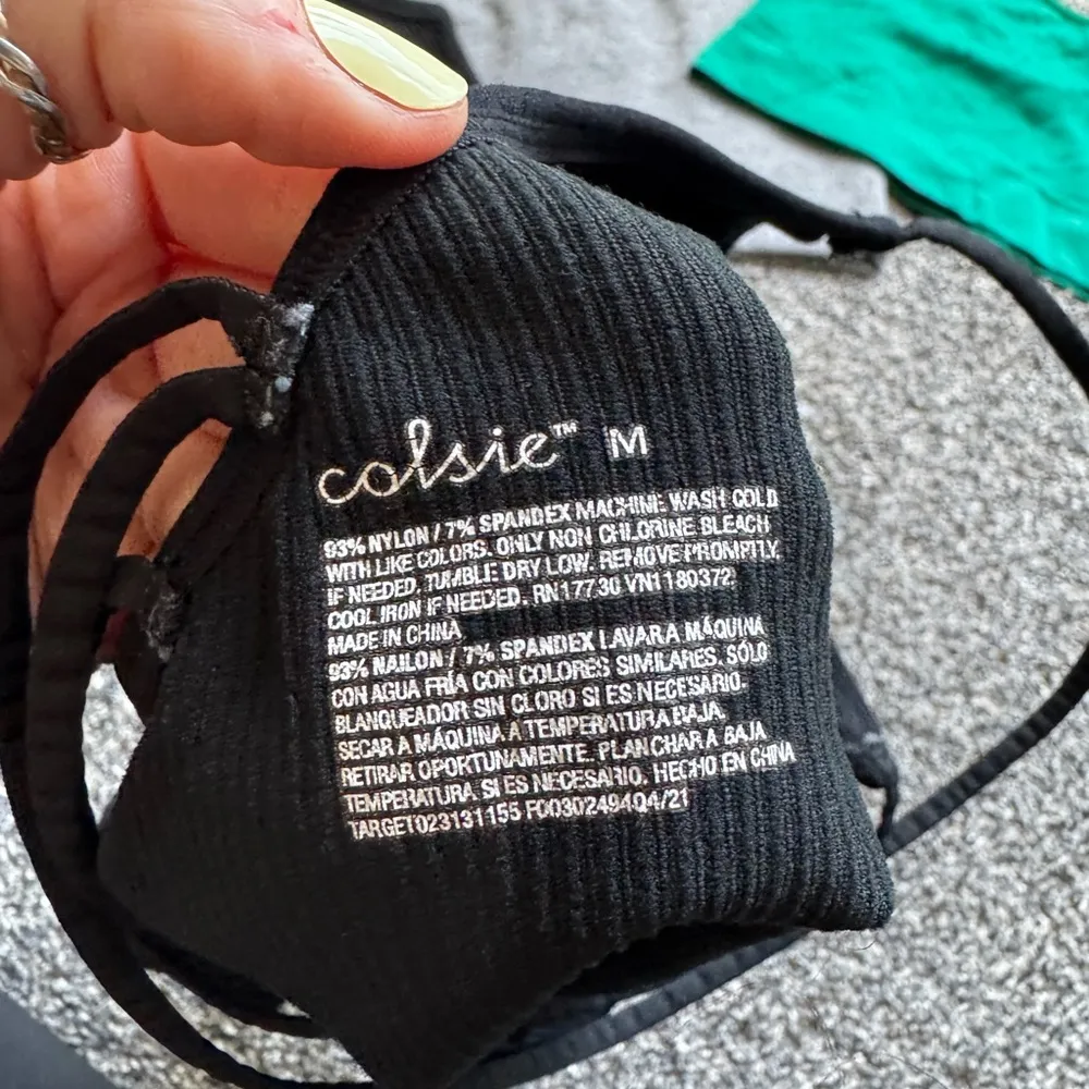 Sport Bra Bundle of 4 Size Medium/large nautica close Auden - Image 2