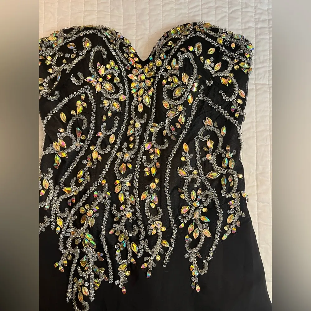 Milano Formals Mermaid Chiffon Beaded Prom Dresses - Image 2