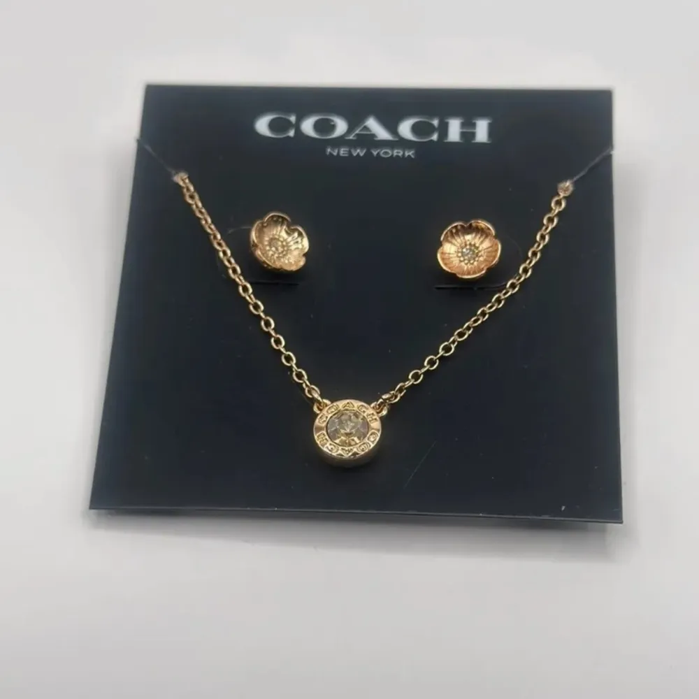 Coach Open Circle Necklace Tea Rose Stud Earrings Set NWT - Image 4
