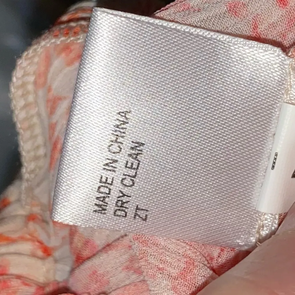 NWT Gianni Bini Ditsy Floral Sweet Sorbet Cropped Off Shoulder Blouse - Image 6