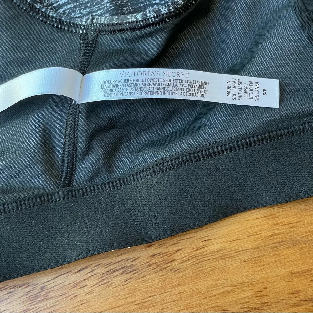 VSX Victoria’s Secret Black Mesh and Grey Patterned Sports Bra w High Neckline - Image 6