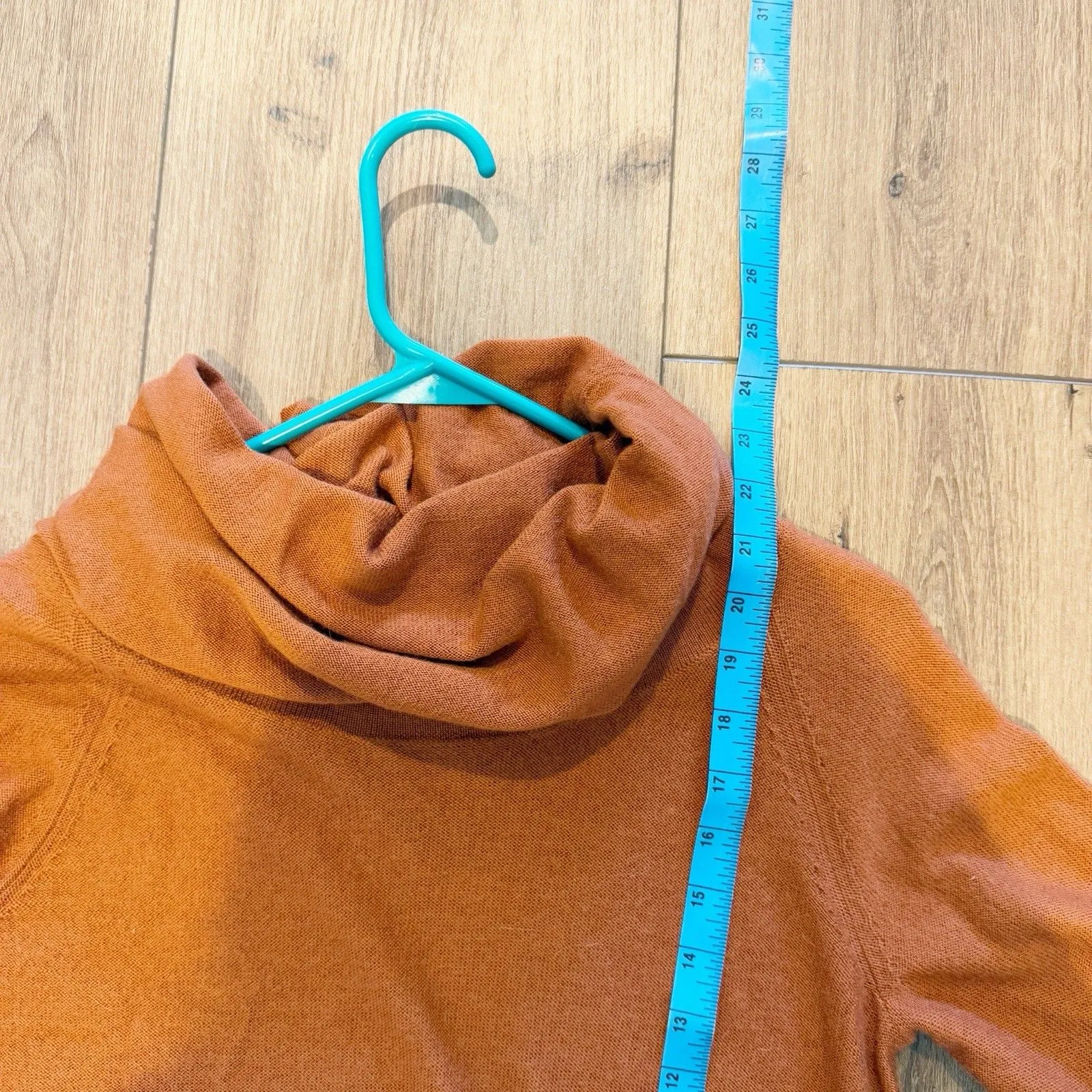 Anthropologie Womens Cowl Neck Wool Fall Sweater Size XSmall Lightweight Autumn - Image 4