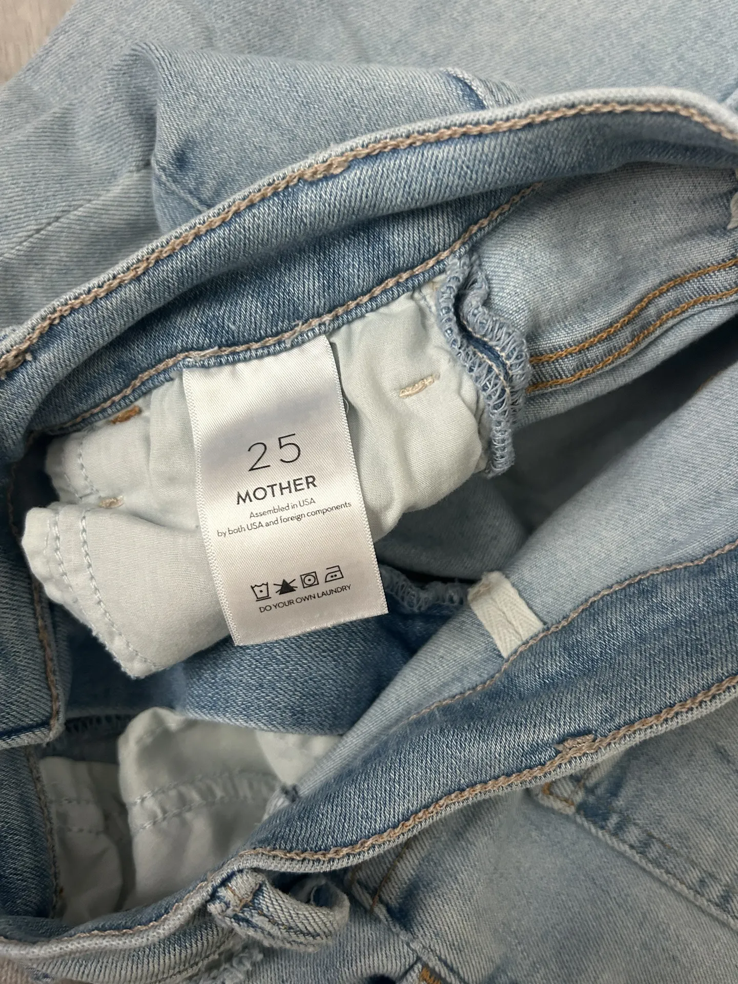 mother jeans size 25 - Image 8