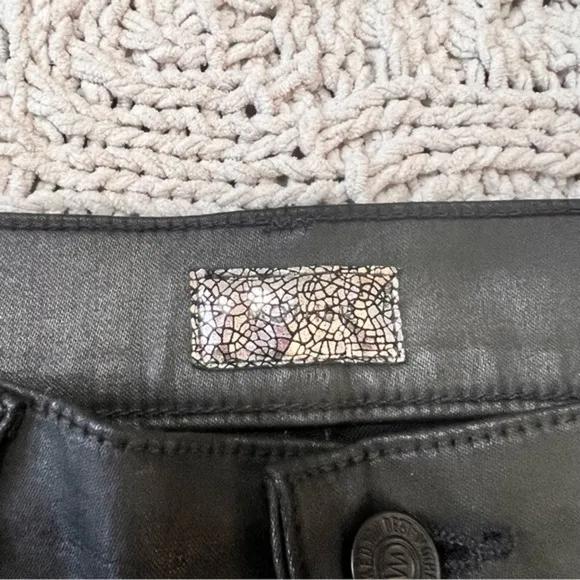 MOTHER Stunner Zip‎ Ankle Step Fray Jeans If you think I'm sexy 25 Glossy Black - Image 5