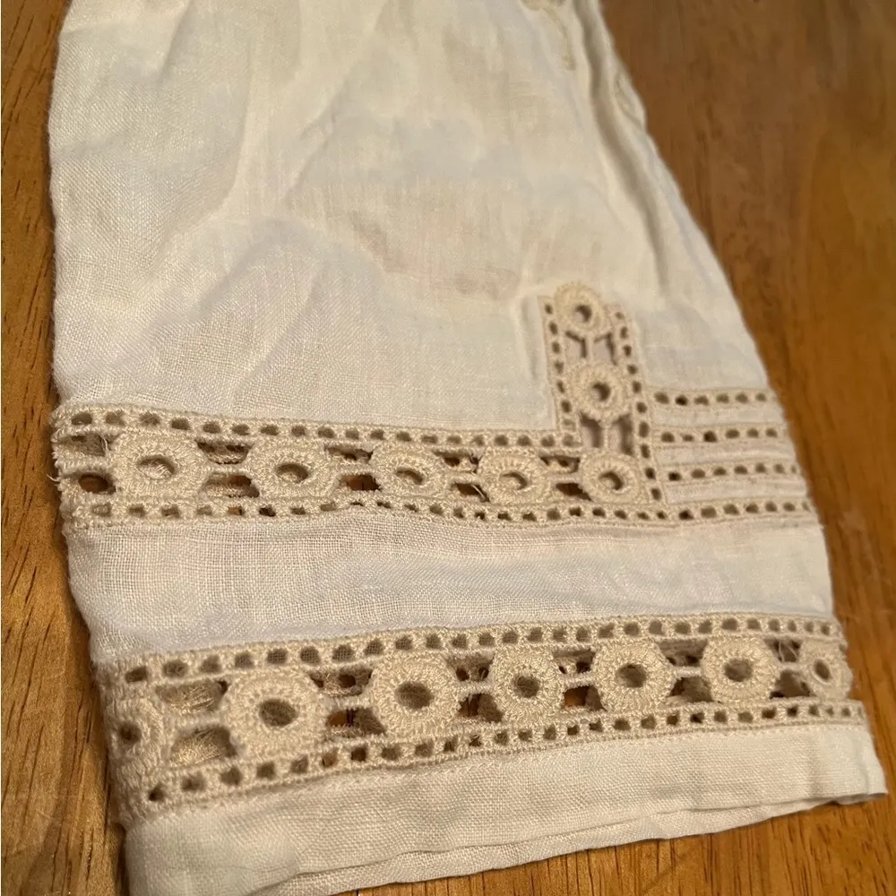 J Jill 100% linen, long sleeved, boho style embroidered blouse, size Medium - Image 5
