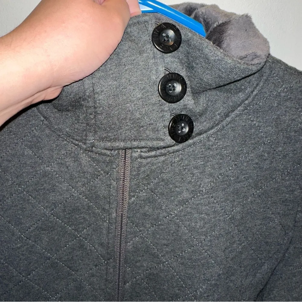 The Northface Women's Caroluna Jacket in Gray Fleece lined Jacket size small - Image 8