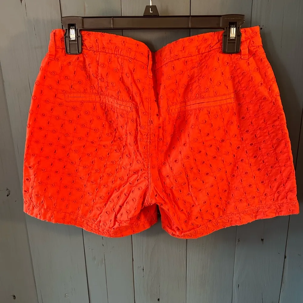 Old Navy Women's Orange Eyelet Shorts | Size 2 - Image 3