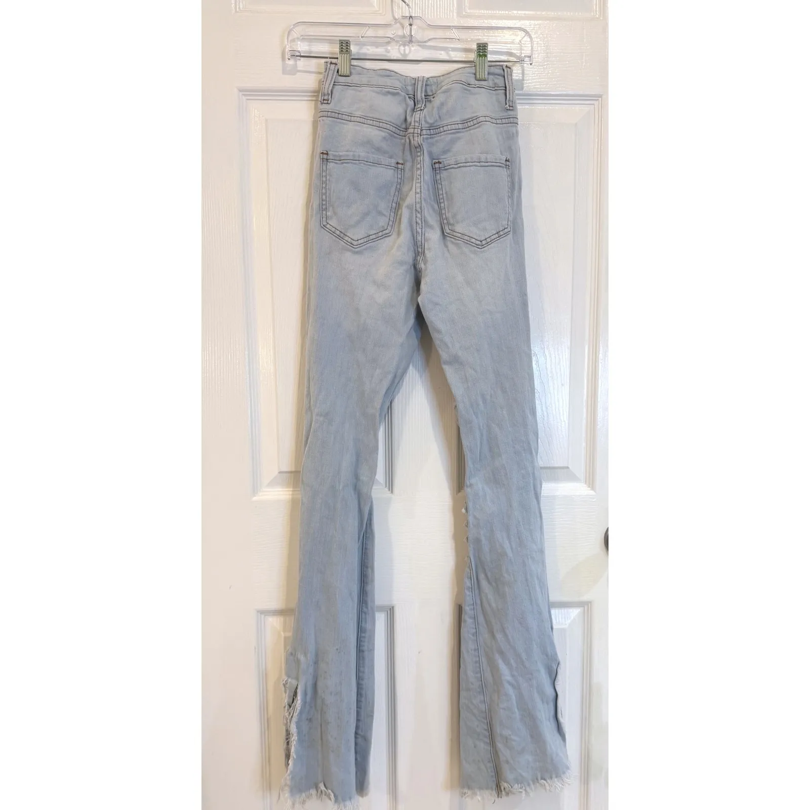 Aphrodite Jeans sz 5 Light Wash Distressed Ripped Fringed Hem Flare Bell Bottom - Image 4