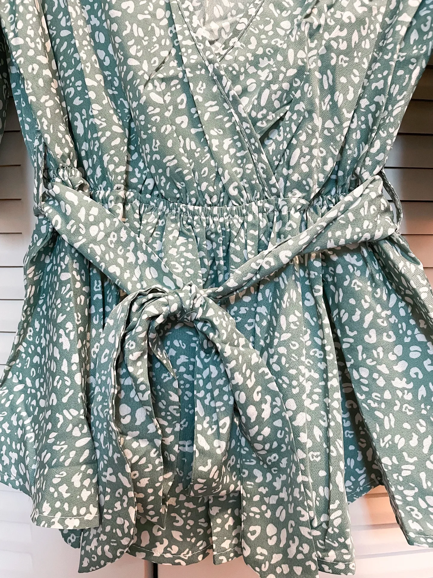 SheIn Spotted Blouse - Image 3