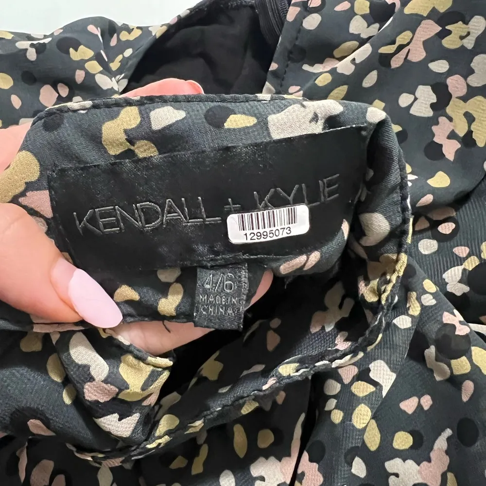 Kendall + Kylie Ash Petal Mock Neck Dress Size 4/6 $89 - Image 5