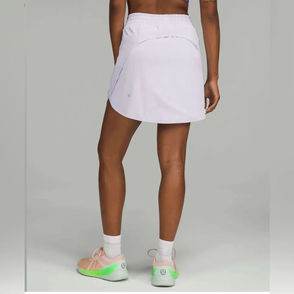 Lululemon Hotty Hot Skirt- Like New - Image 2