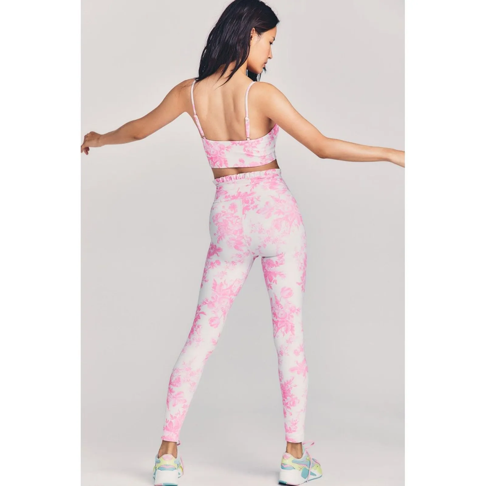 LoveShackFancy X Beach Riot Dana Leggings Pink White Ruffle Floral Womens Medium - Image 2