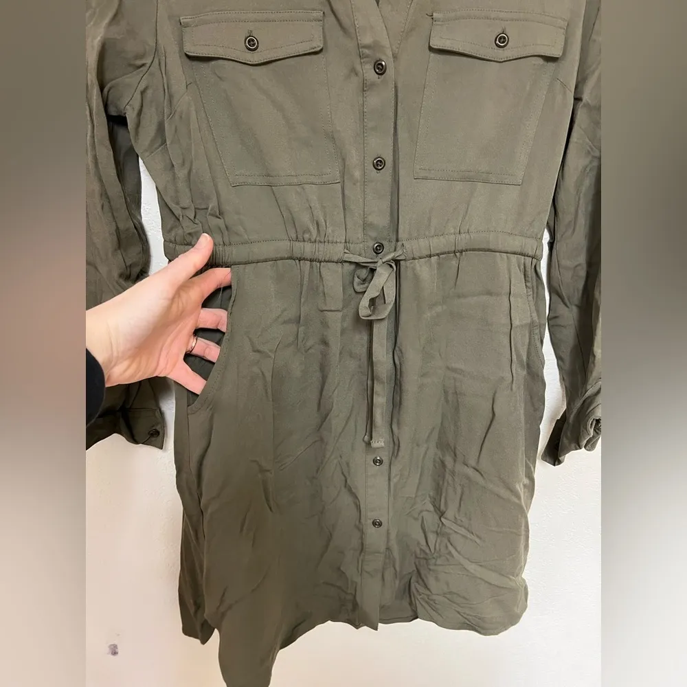 Old Navy Olive Shift dress Women’s Small - Image 2