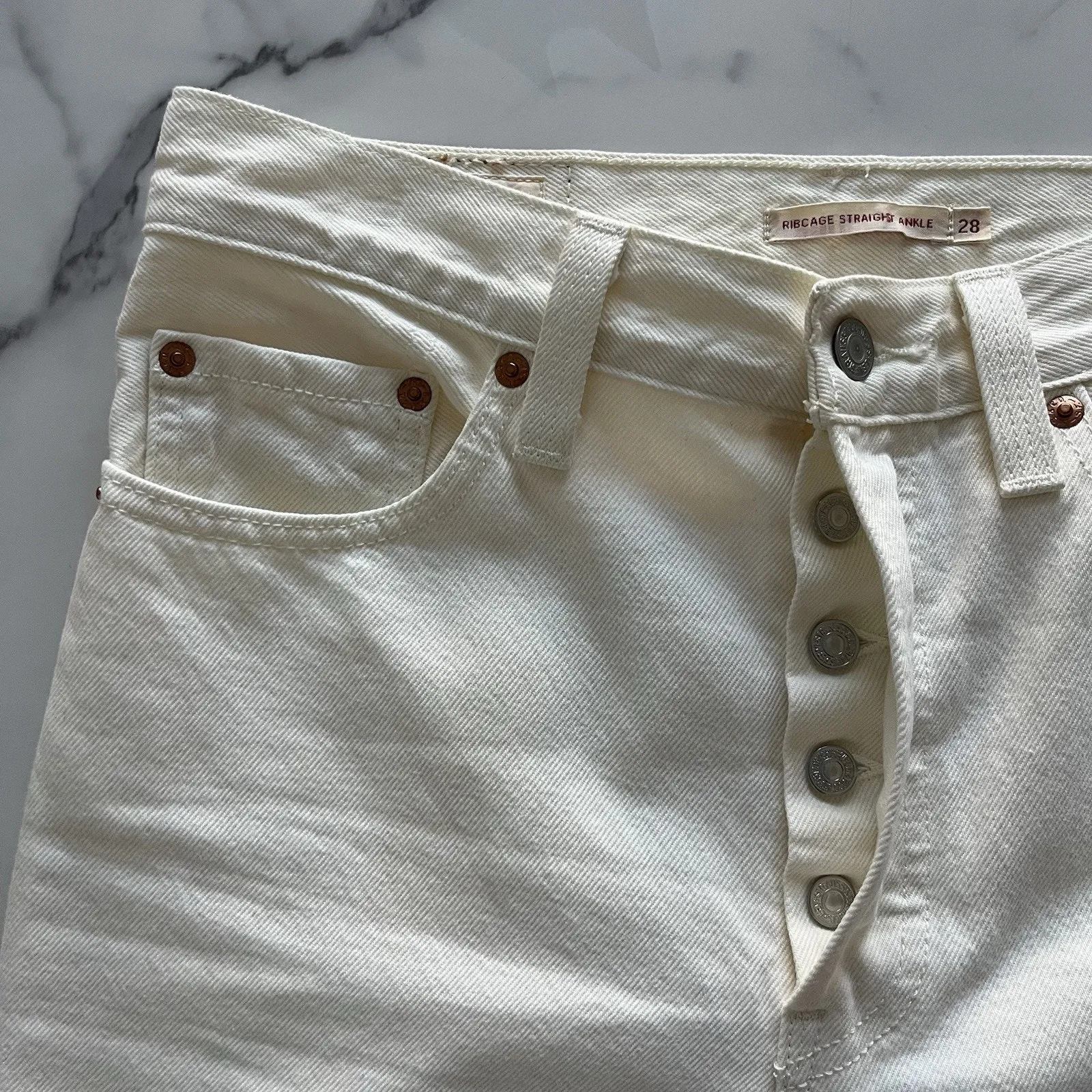 Levi's Ribcage Straight Ankle Jeans Chasing Rainbows Size 28 Coastal Festival - Image 8