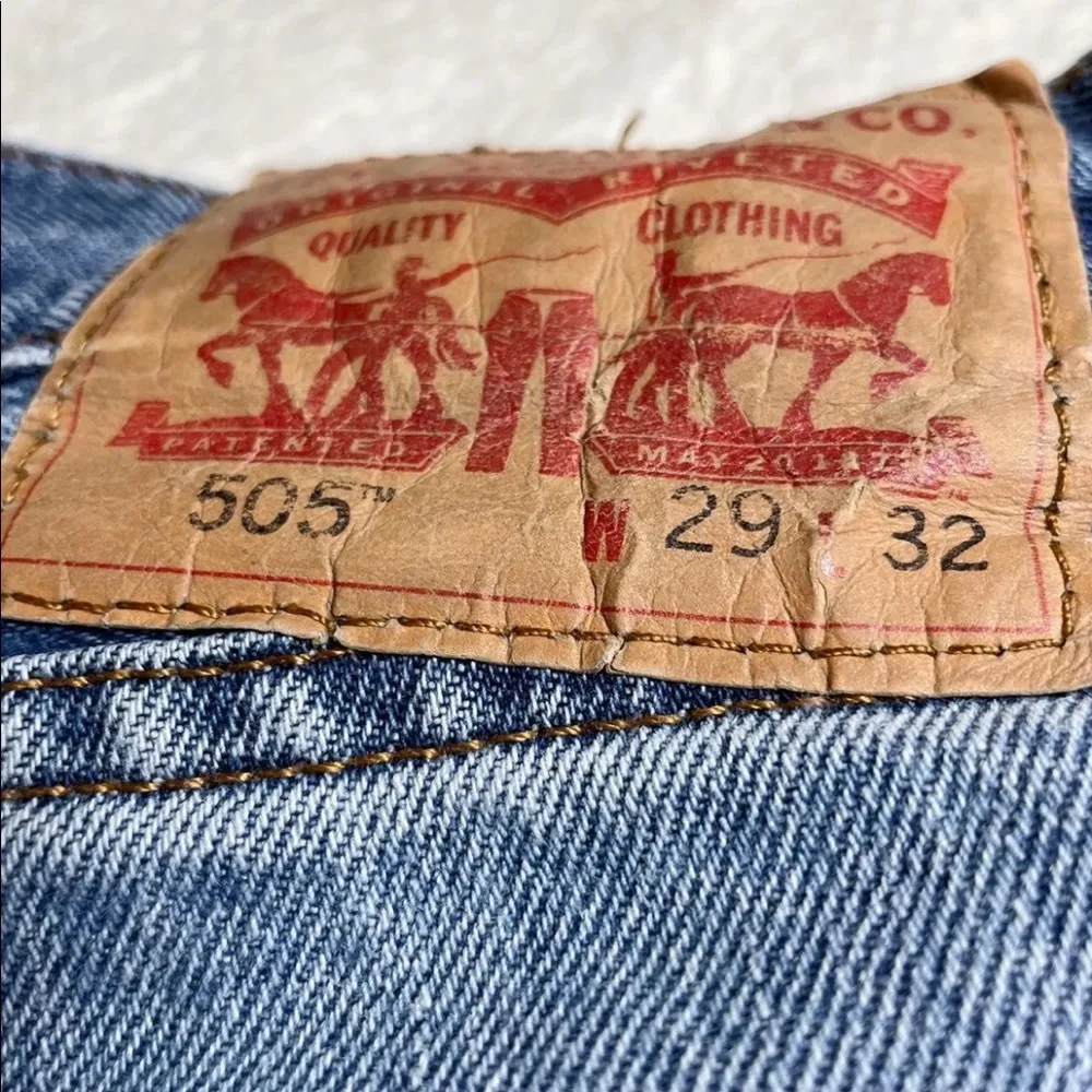 Levi’s 505 denim shorts - Image 7