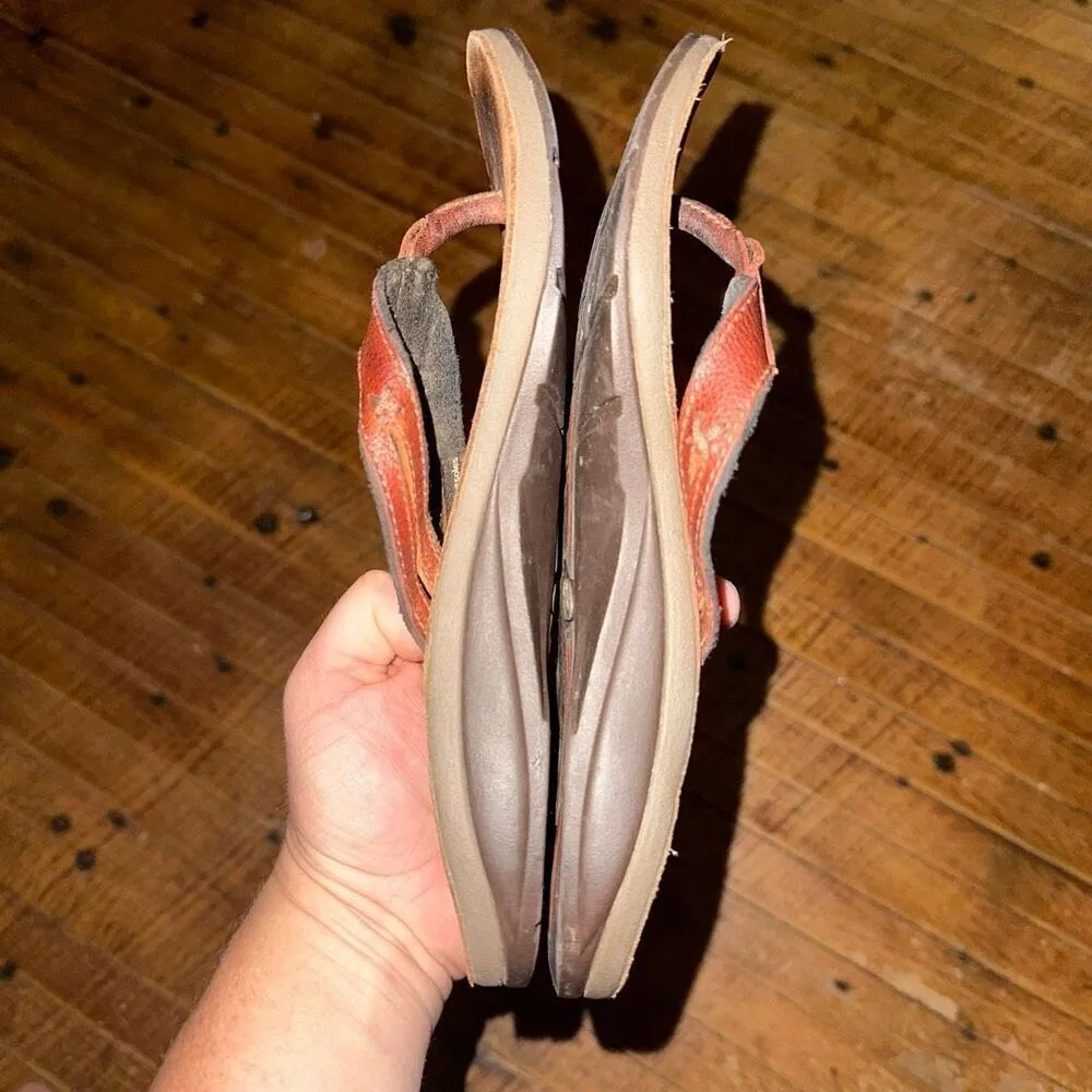 Chaco leather orthotics gorpcore size 6 outdoorsy flip flops - Image 5