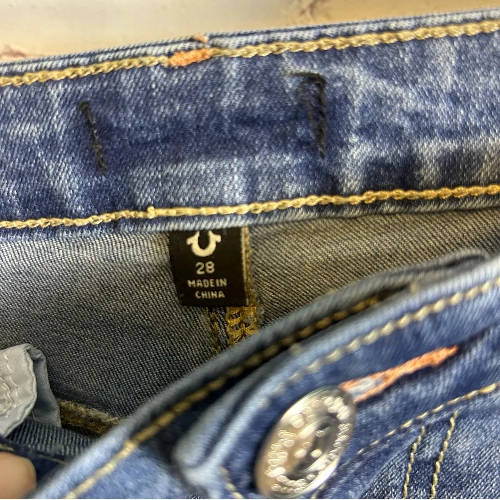 True Religion Halle Flap pocket skinny raw hem medium wash denim size 28 - Image 8