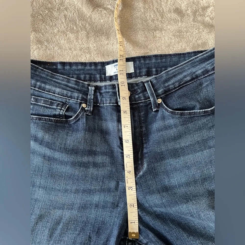 Denizen Dark Wash Skinny Jeans | Size 10 SHORT | 30W - Image 4