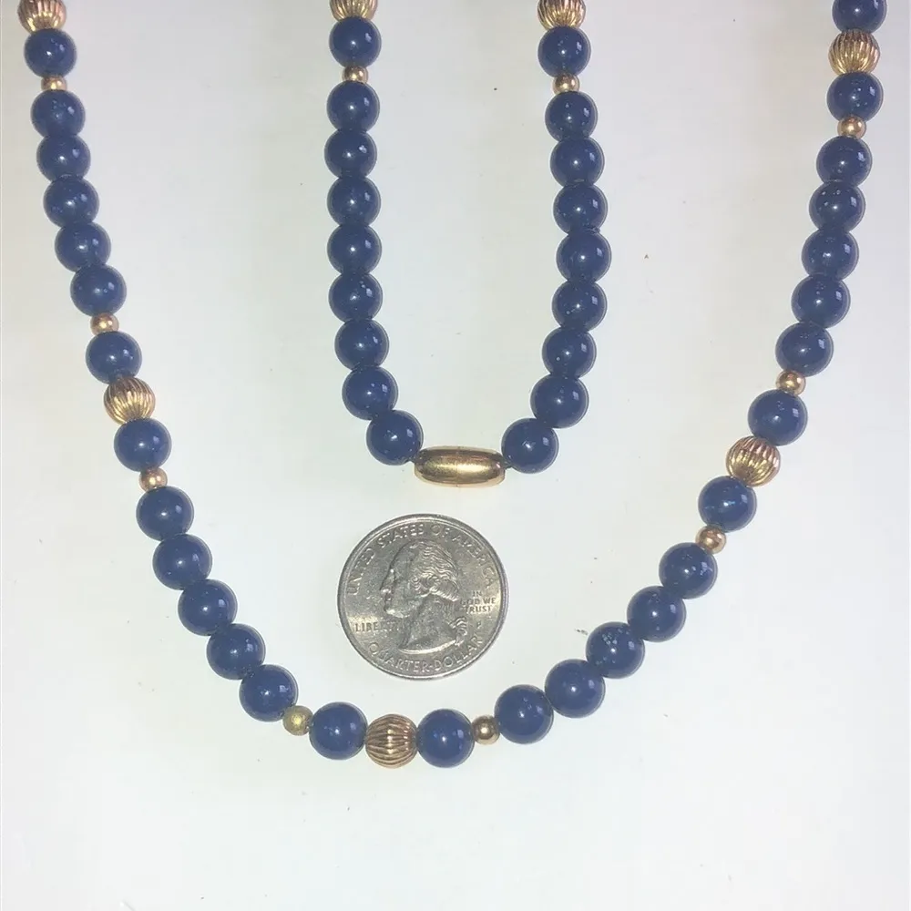 Vintage Spotted Navy Blue & Gold Tone Beaded Boho Retro Necklace - Image 6