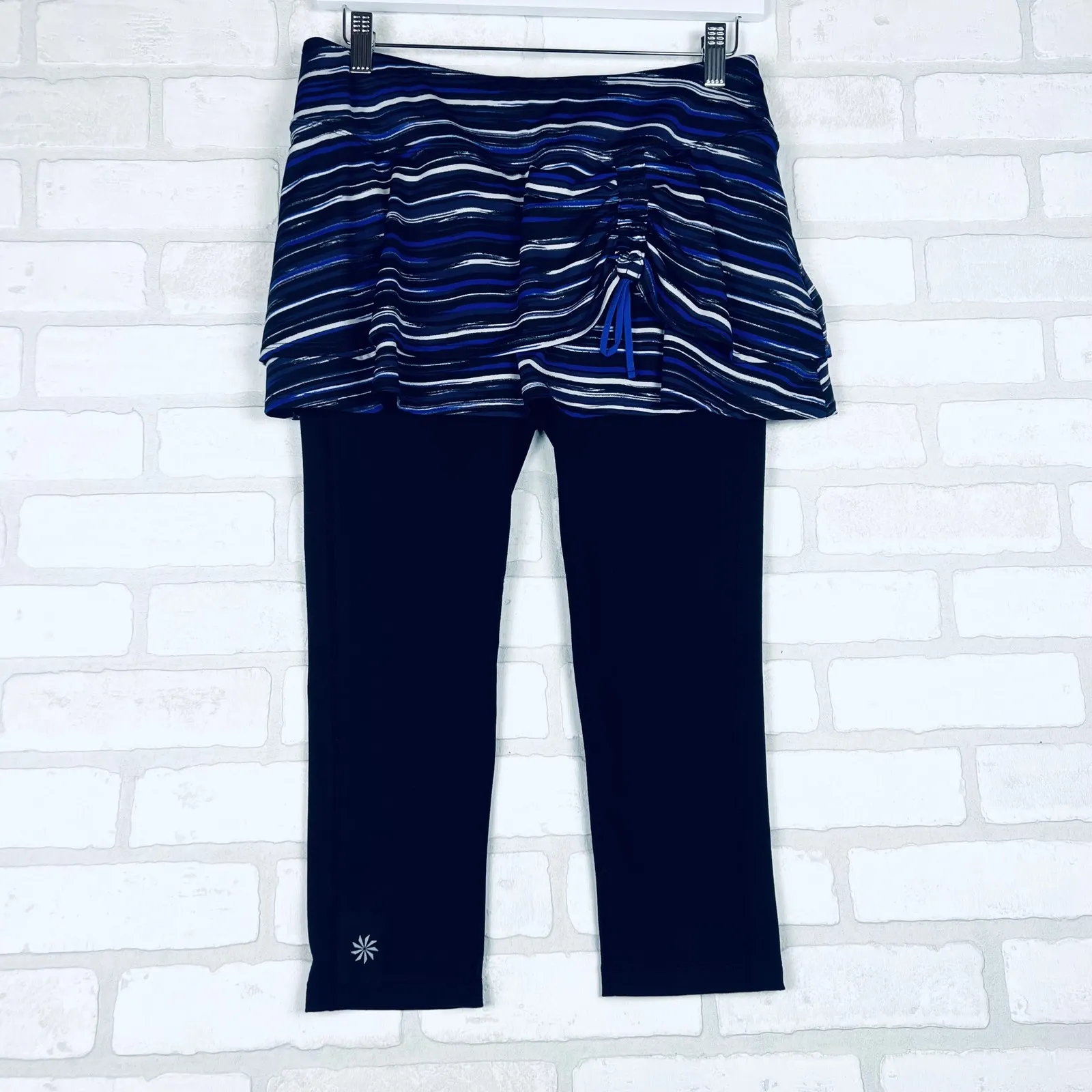 Athleta Skortee Skirt Capri‎ Leggings Blue Stripe Activewear Womens Size Small - Image 5