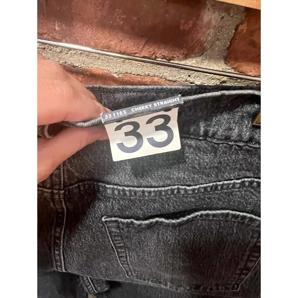 NWT GAP Cheeky Straight jeans 33 - Image 2