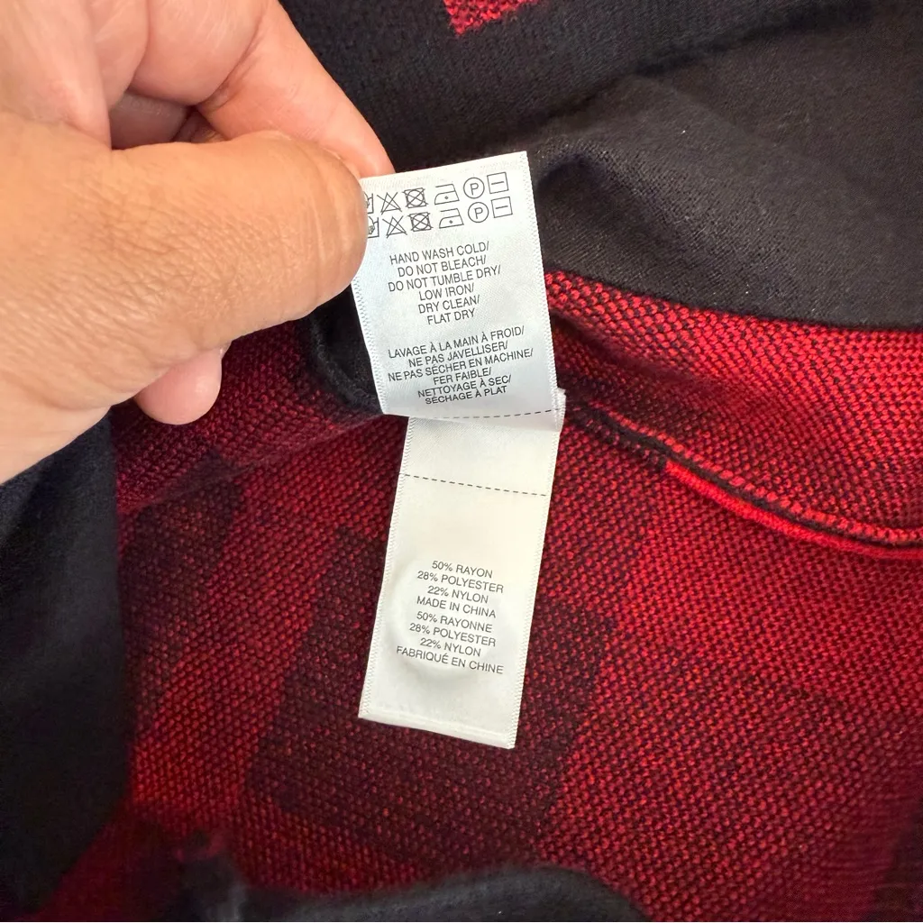 UNTUCKit Red and Black Plaid Women's Jacket size S/M - Image 8