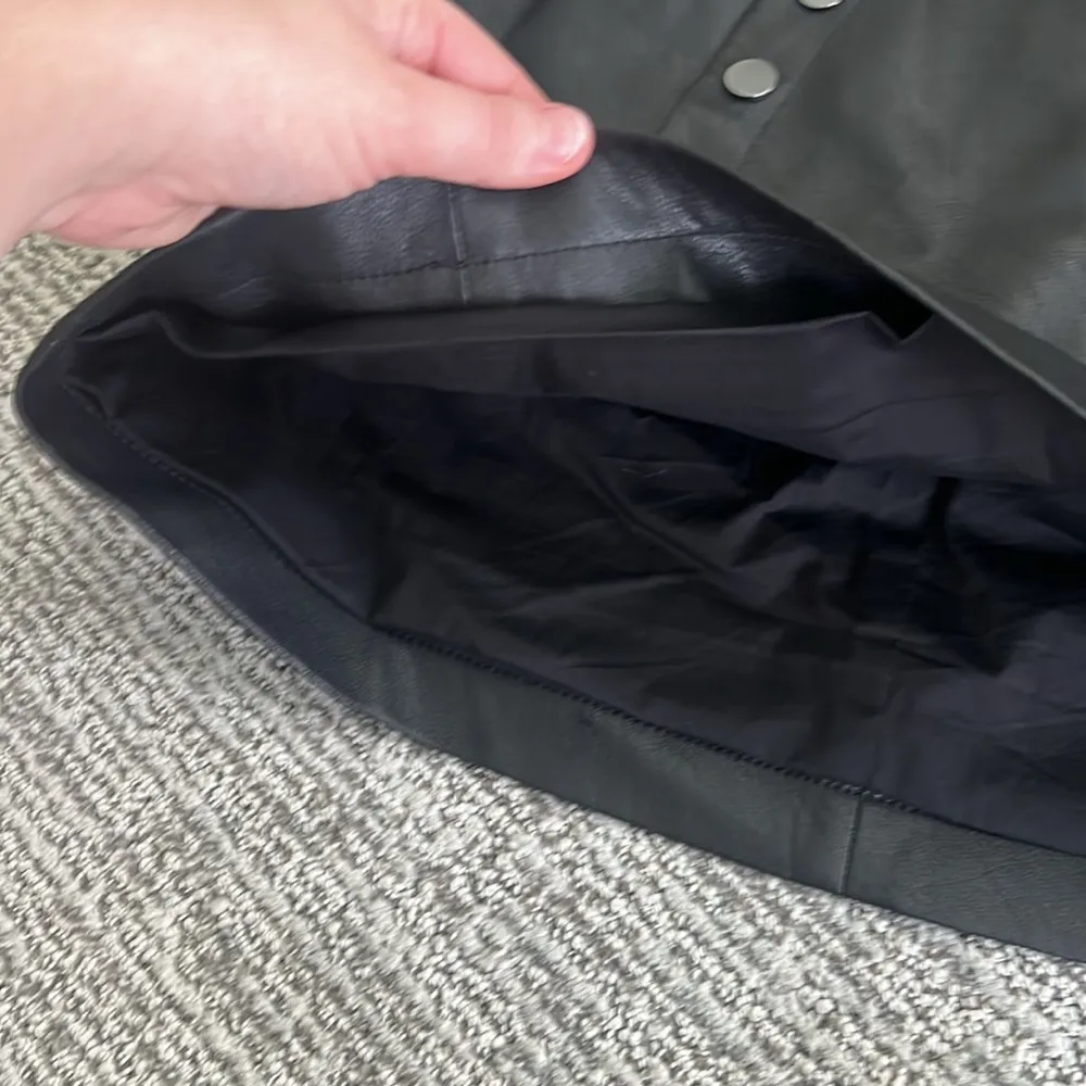 BCBGMaxazria Leather Skirt - Image 6