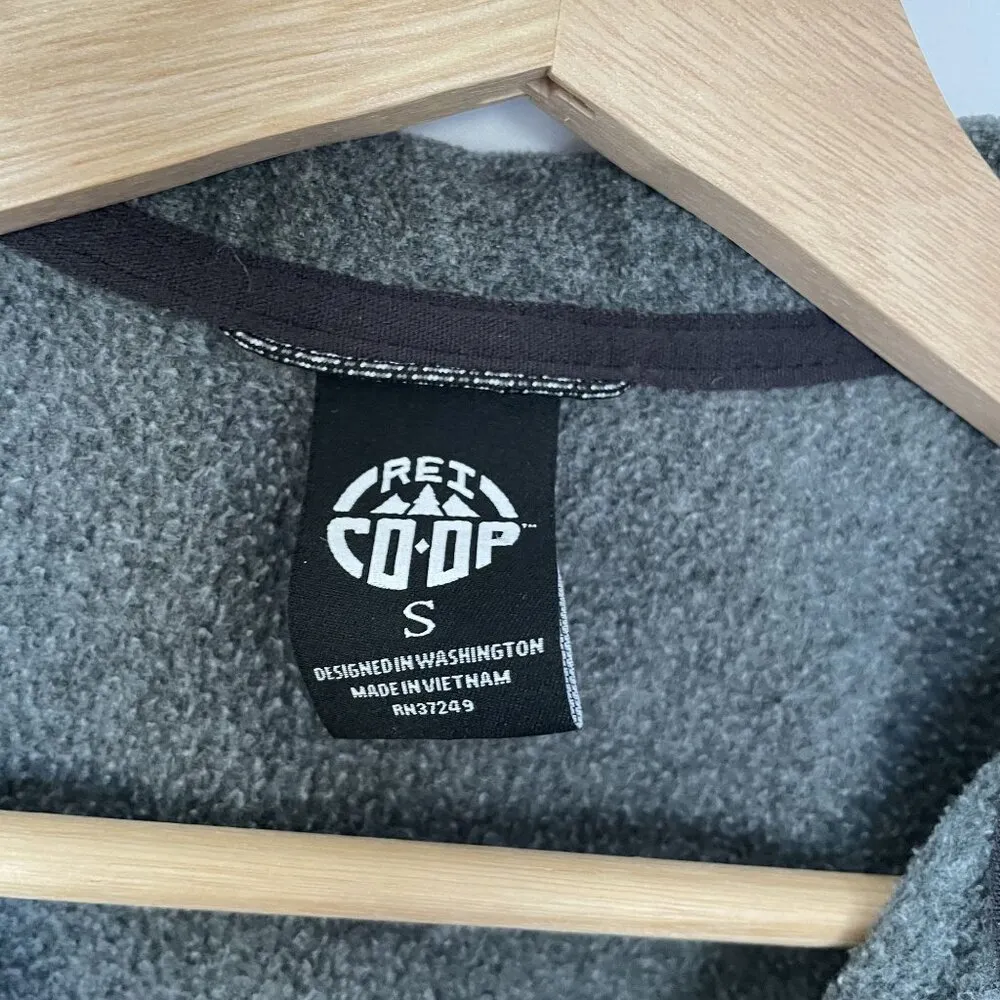 REI Co-op gray fleece 3/4 zip sweater warm comfortable women's size small - Image 3