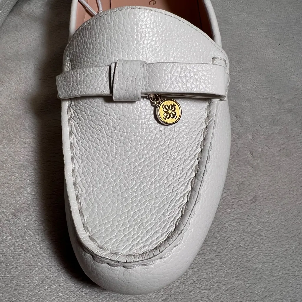 Kate Spade NY Women's Size 7B Desi Slip On Leather Loafer Moccasin Ivory - Image 4