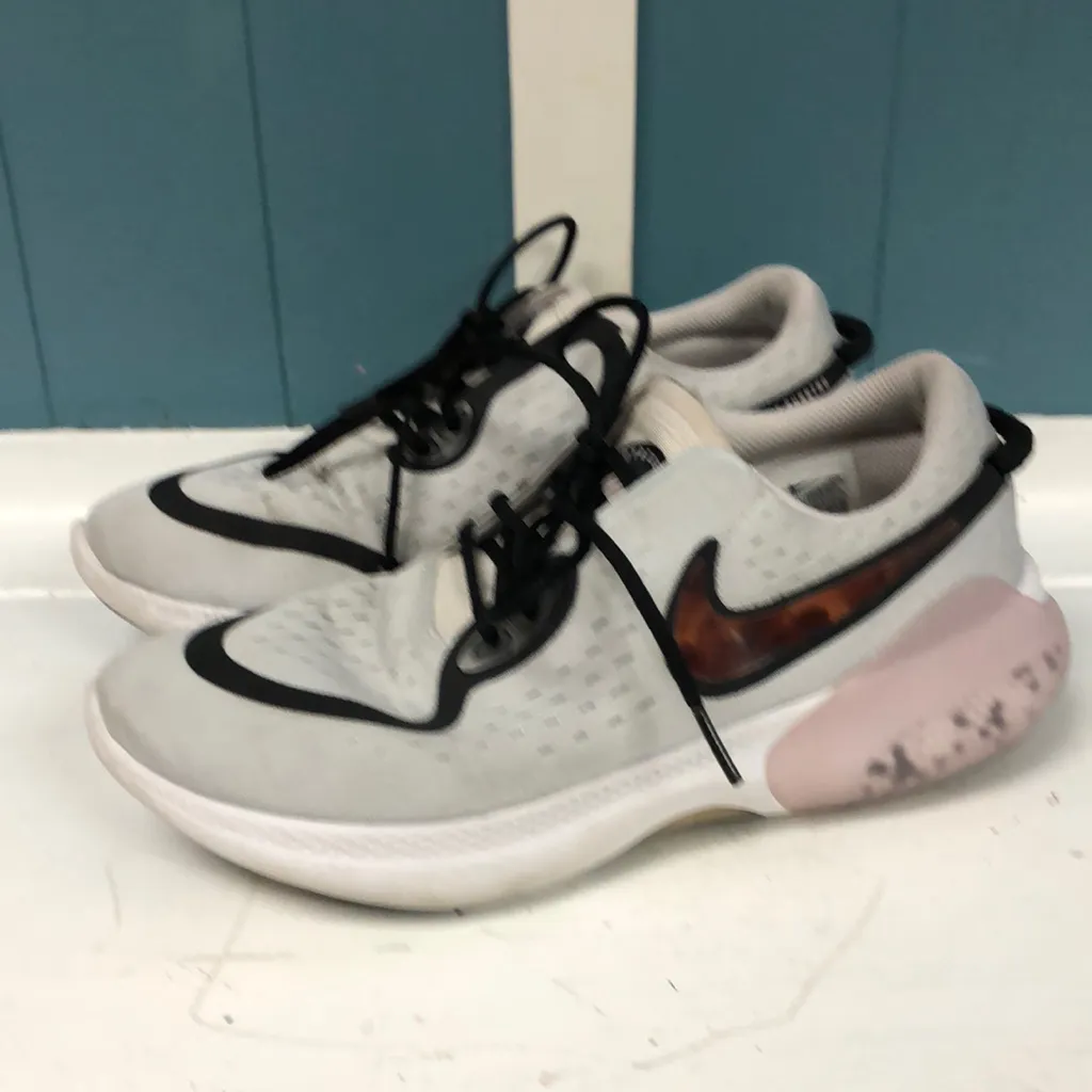 Nike Women's Joyride Dual Run Shoes size 9 animal print‎ swoosh logo - Image 2