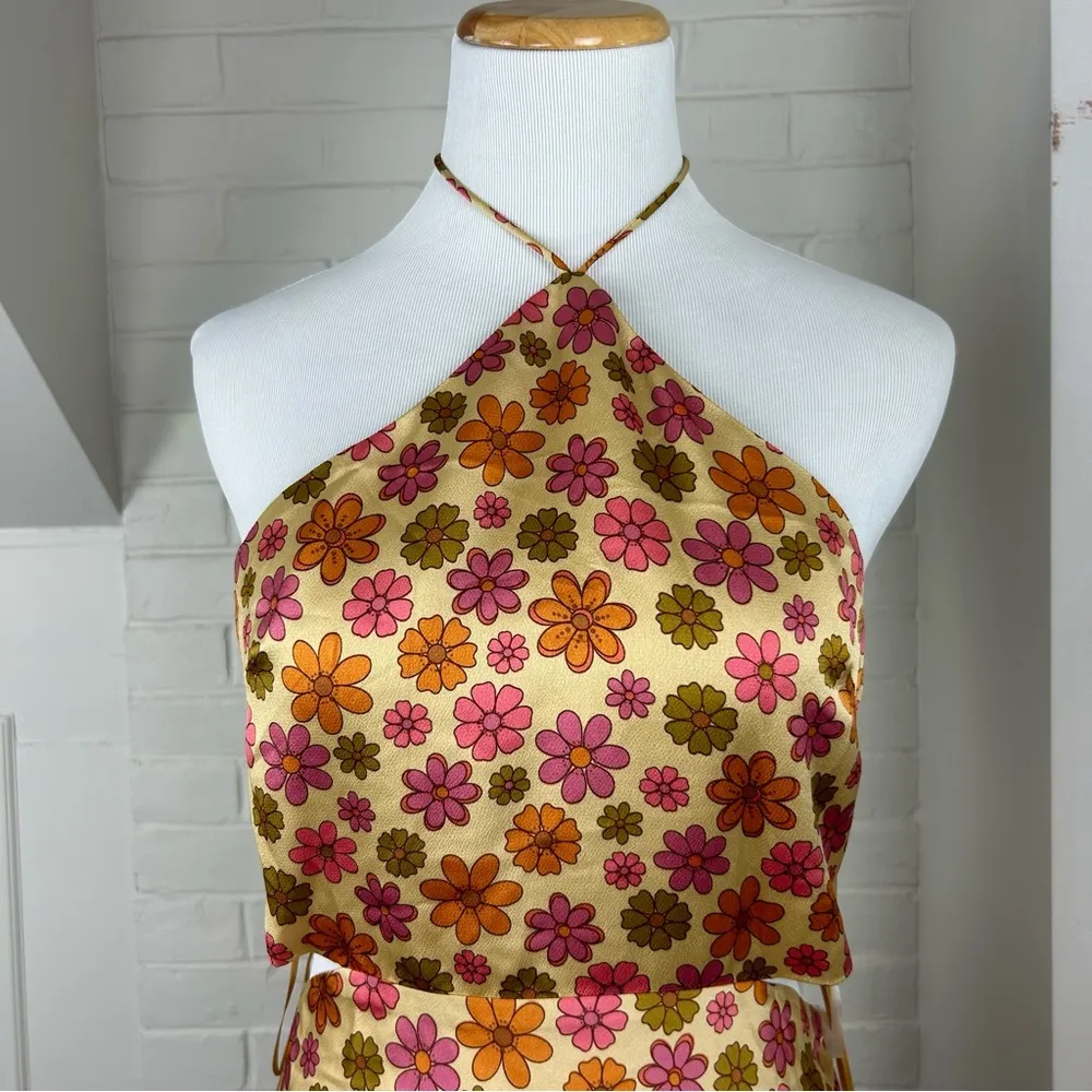 NWT Cotton Candy Retro Floral Halter Neck Cut Out Mini Dress Size M Orange Size M - Image 6