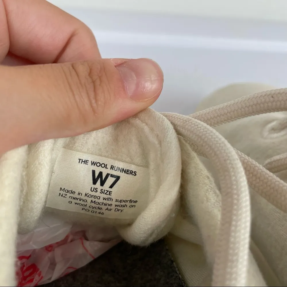 Allbirds Womens Wool Runners Sz 7 Cream Off White - Image 7