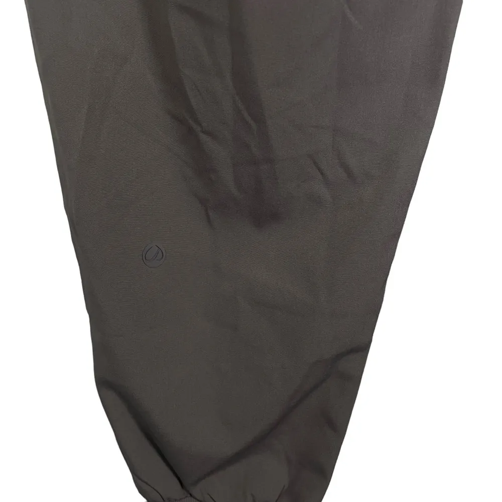 NWT Crz Yoga Athletic Jogger Pants in Lunar Rock Grey Size XXS - Image 10