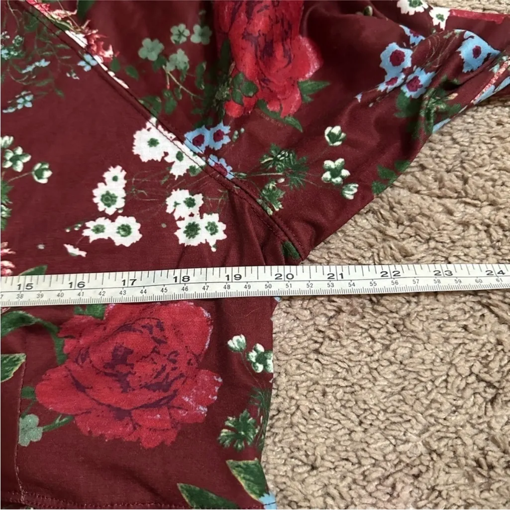 Suzanne Betro Burgundy Floral V-Neck Empire-Waist Tunic Size XL - Image 6