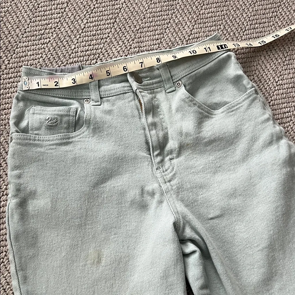 Gloria Vanderbilt Women's Jeans - Image 3