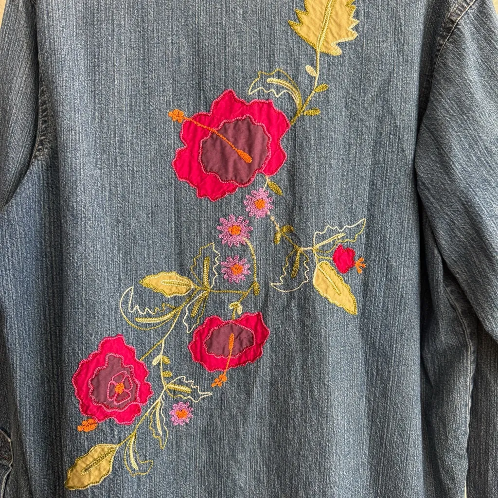 Coldwater Creek Blue Denim Shirt - Image 4