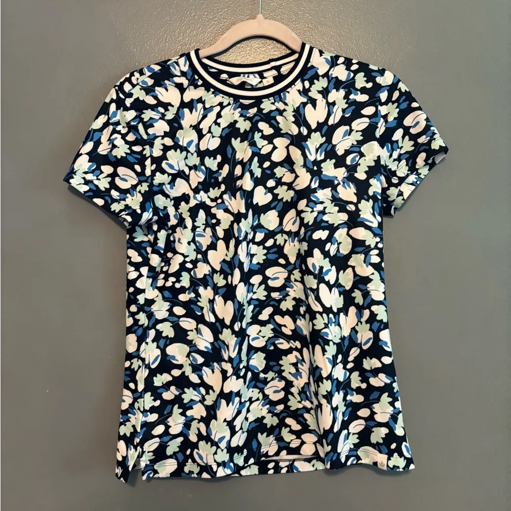 Lady Hagen Floral Breathable No Collar Golf Shirt - Image 7