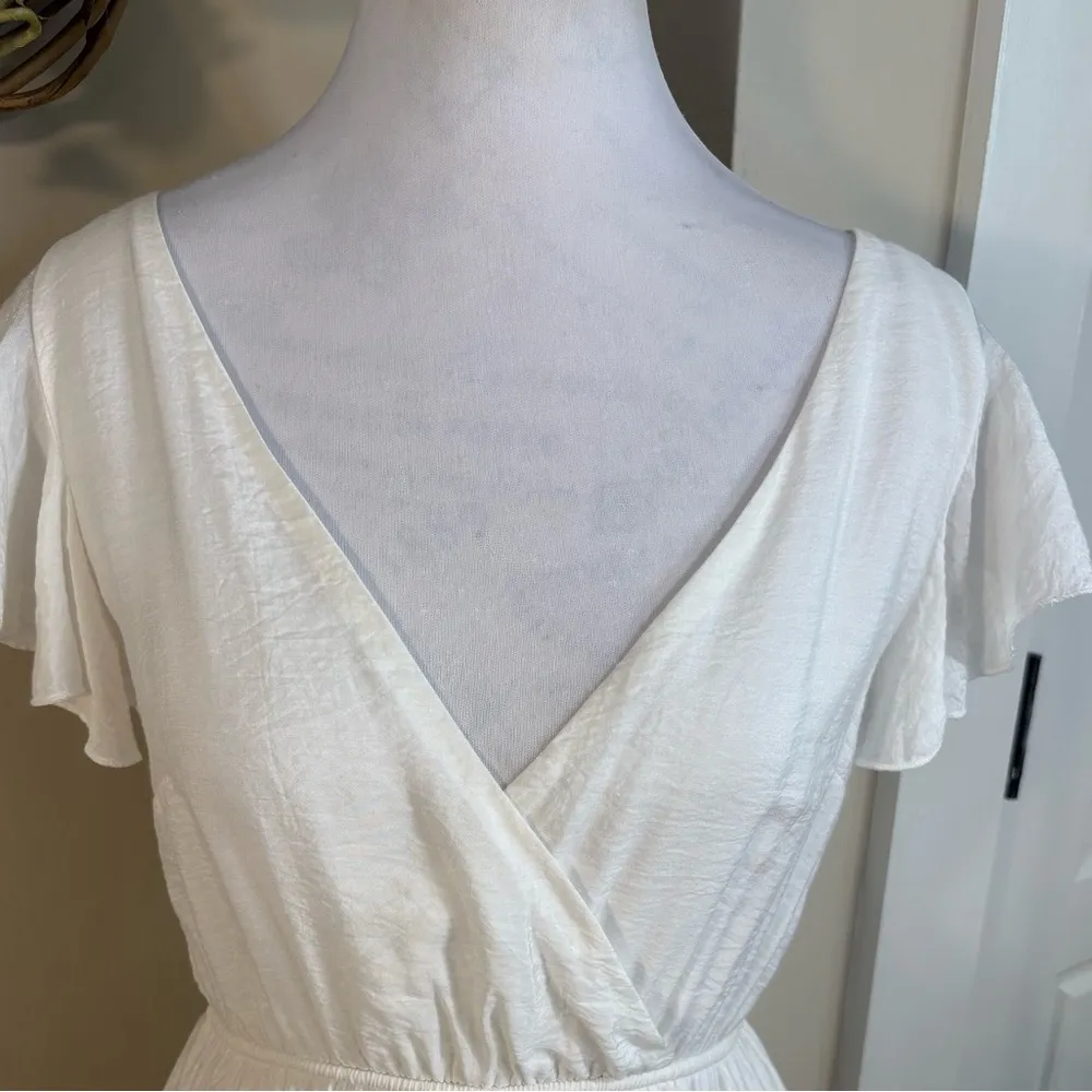 SAINTS & SECRETS Ruffled Tie Back Waist Cinch Plunging Mini Dress ~White Sz M White Size M - Image 3