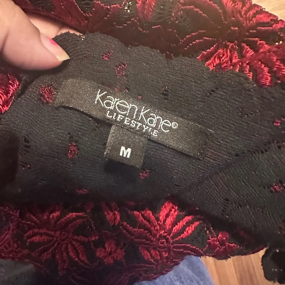 Lace Tank Top Deep Red - Image 4