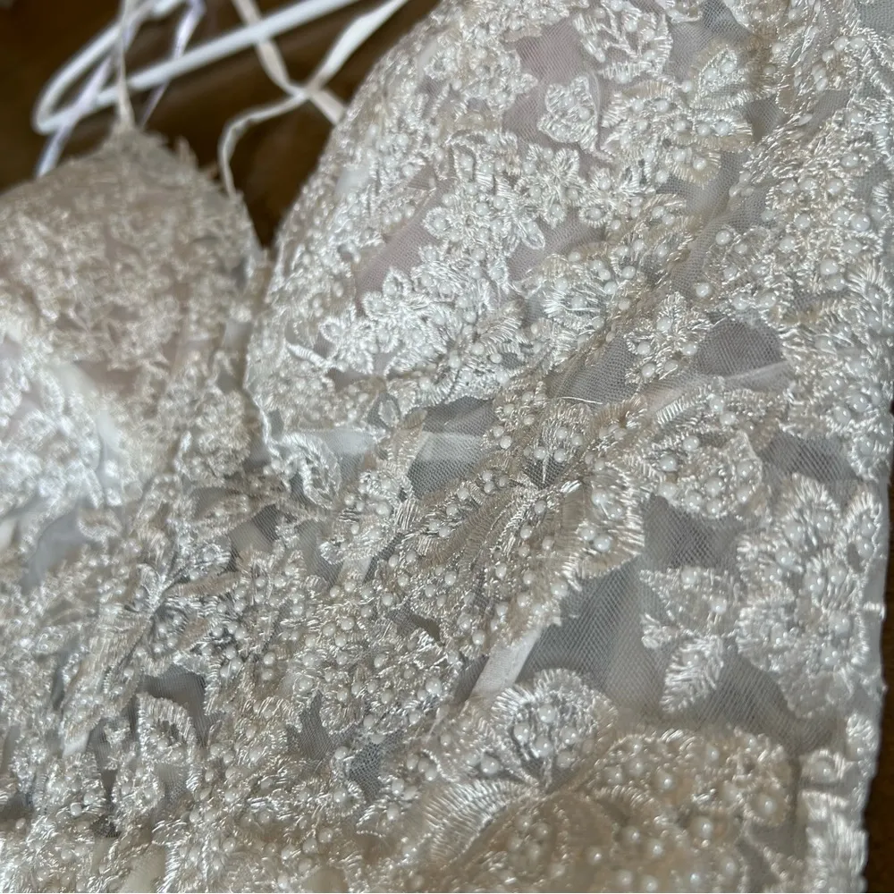 Lulus Luxury White Sheer Tulle Embroidered Beaded Bridal Gown Size Large NWT - Image 15