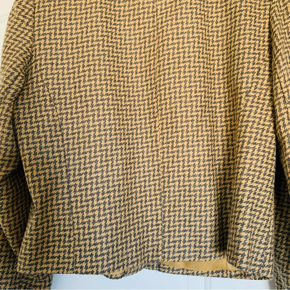 Cricket Lane 1970s Vintage Women's Golden Tan Houndstooth Blazer | Size 16Petite - Image 7