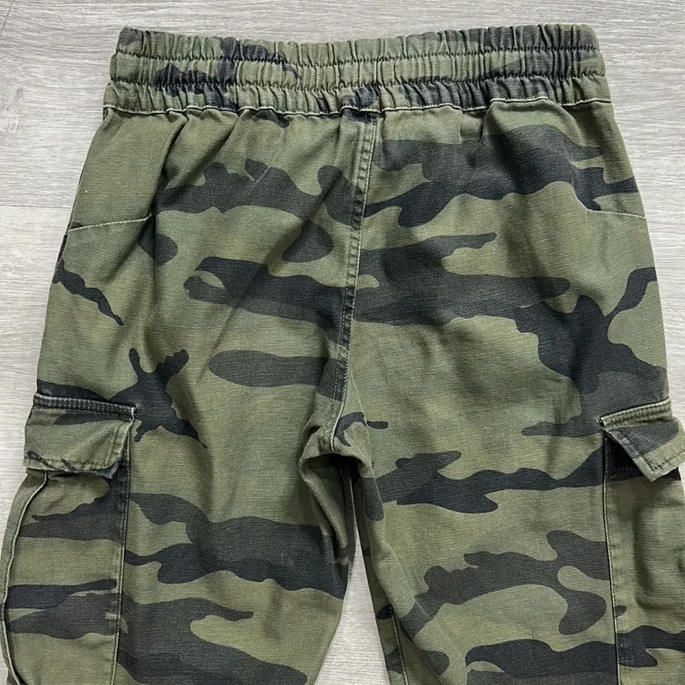 Tna Aritzia • camo jogger cargo pants - Image 5